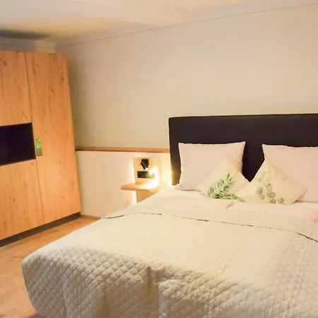 Hotel Gasthof Rieder Stubn B&B Restaurant & Pinseria 3*
