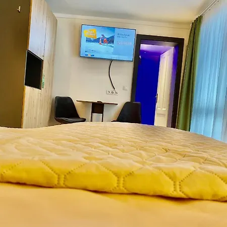 Small And Cozy Rieder Stubn On - Site Restaurant And Pinseria Hotel
