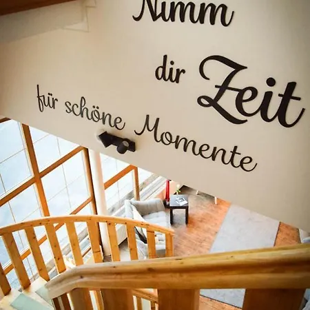 Small And Cozy Rieder Stubn On - Site Restaurant And Pinseria