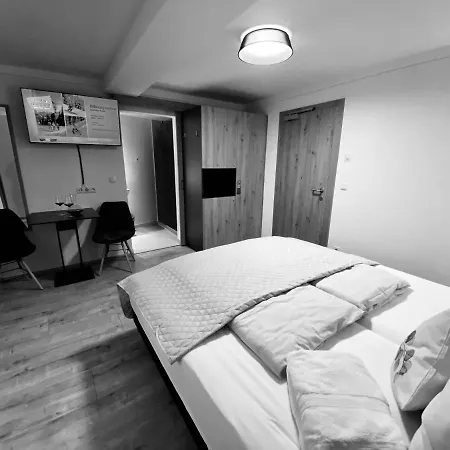 Отель Rieder Stubn Hotel#restaurant#pinseria Рид-им-Оберинталь